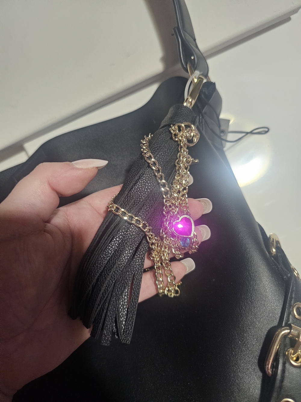 MADDEN NYC- NWT Shoulder Bag - Picture 3 of 11